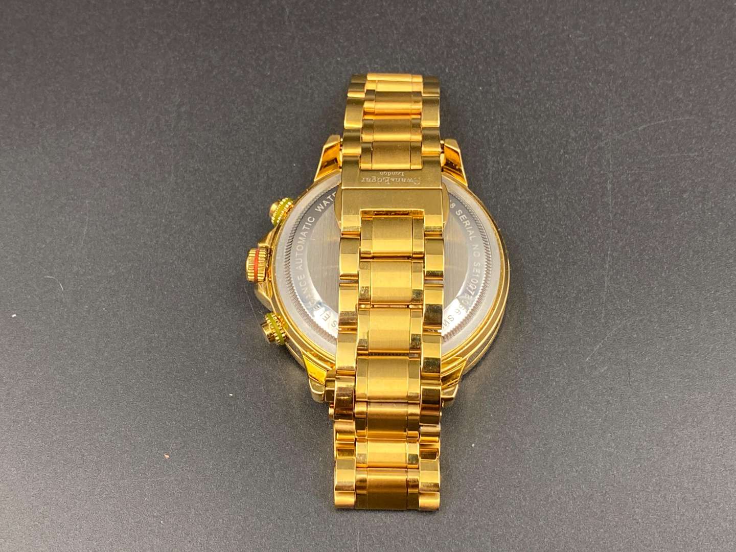 <p>SWAN & EDGAR, quartz wristwatch</p>