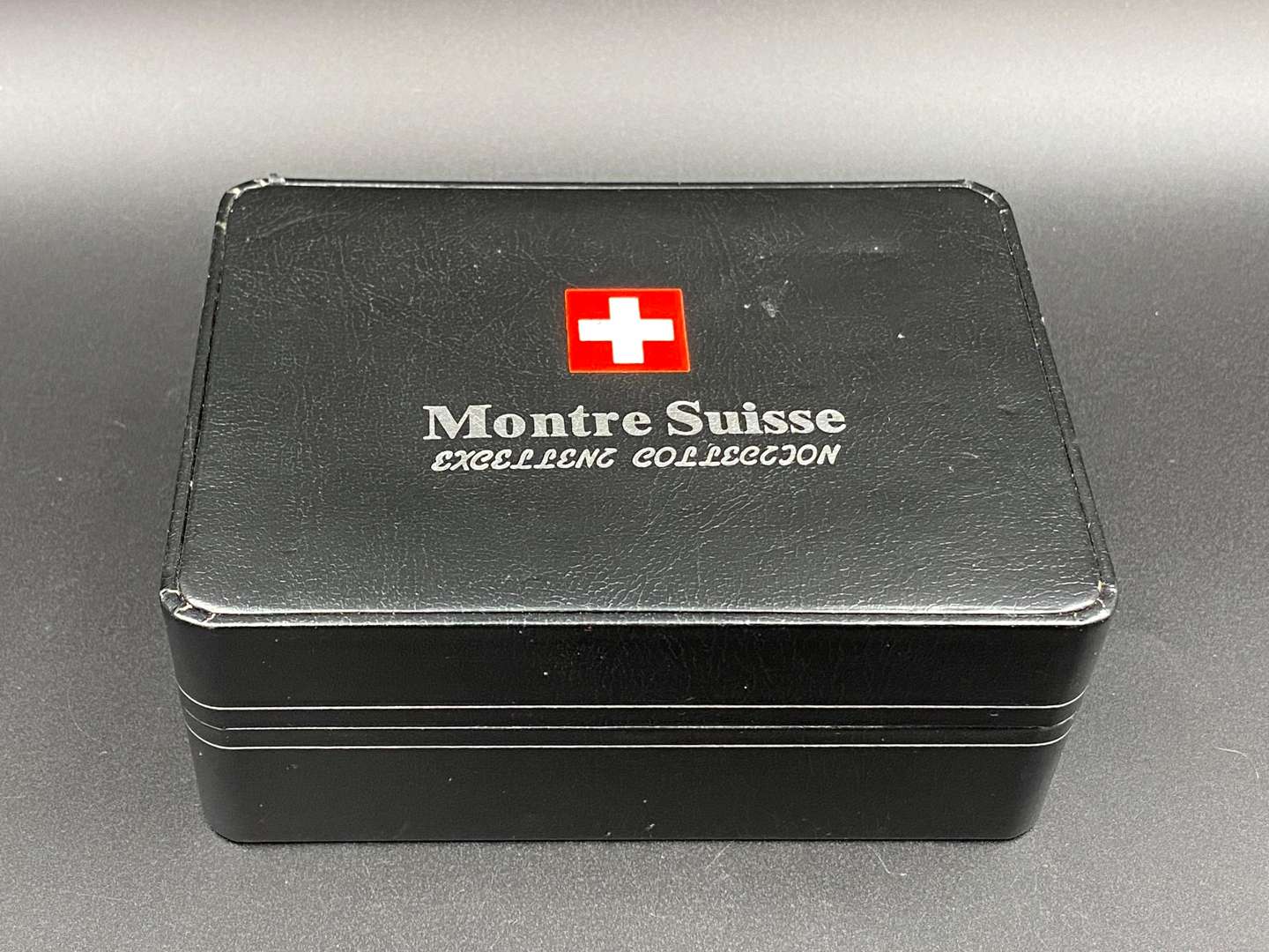 <p>MOTRE SUISSE, gents & ladies, stainless steel wristwatches,</p>