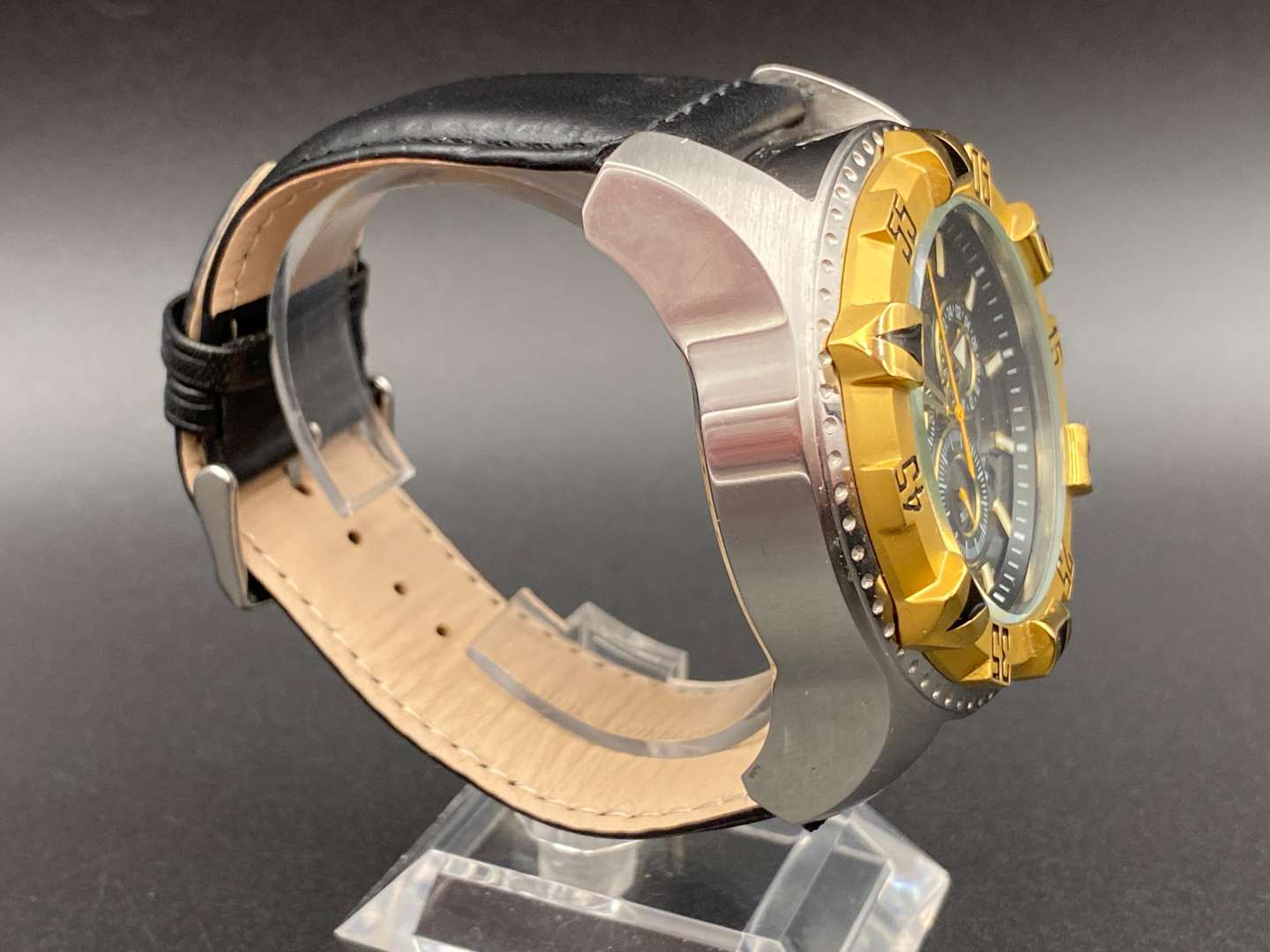 <p>REEF TIGER, AURORA, quartz wristwatch</p>