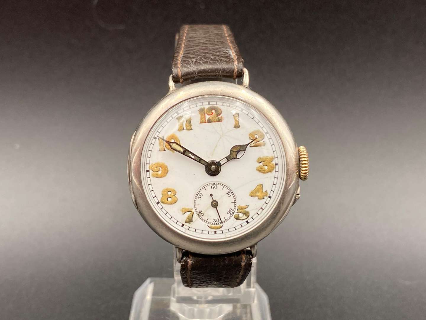 <p>An early 20th century Swiss, silver cased wrist watch,</p>