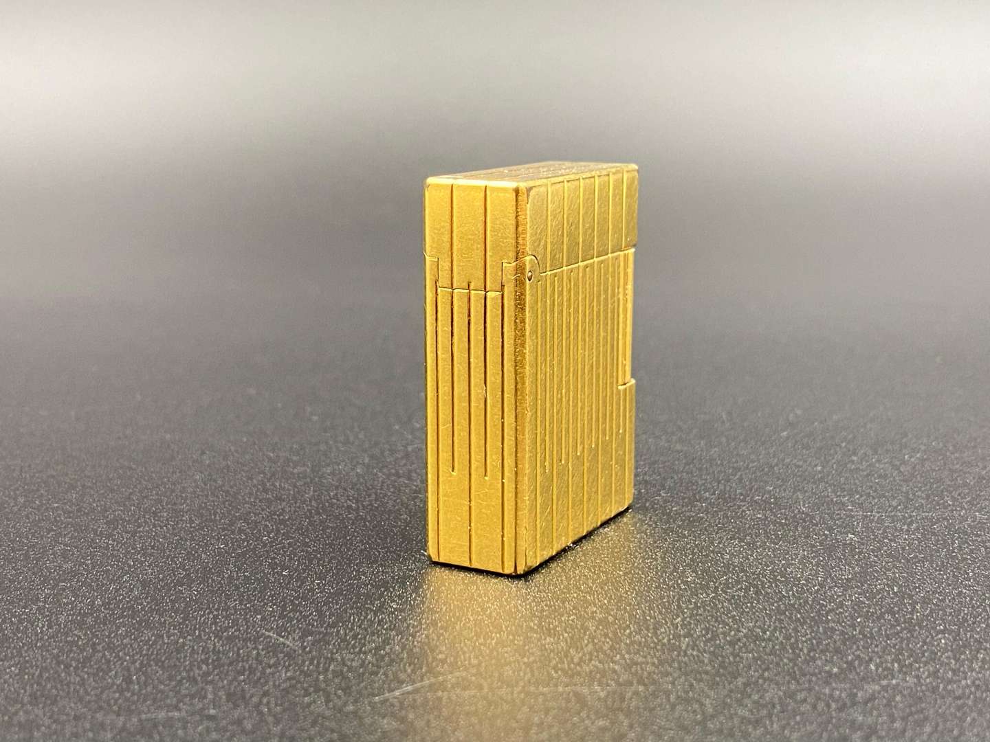 <p>DUPONT, a late 20th century gold plated gas lighter,</p>