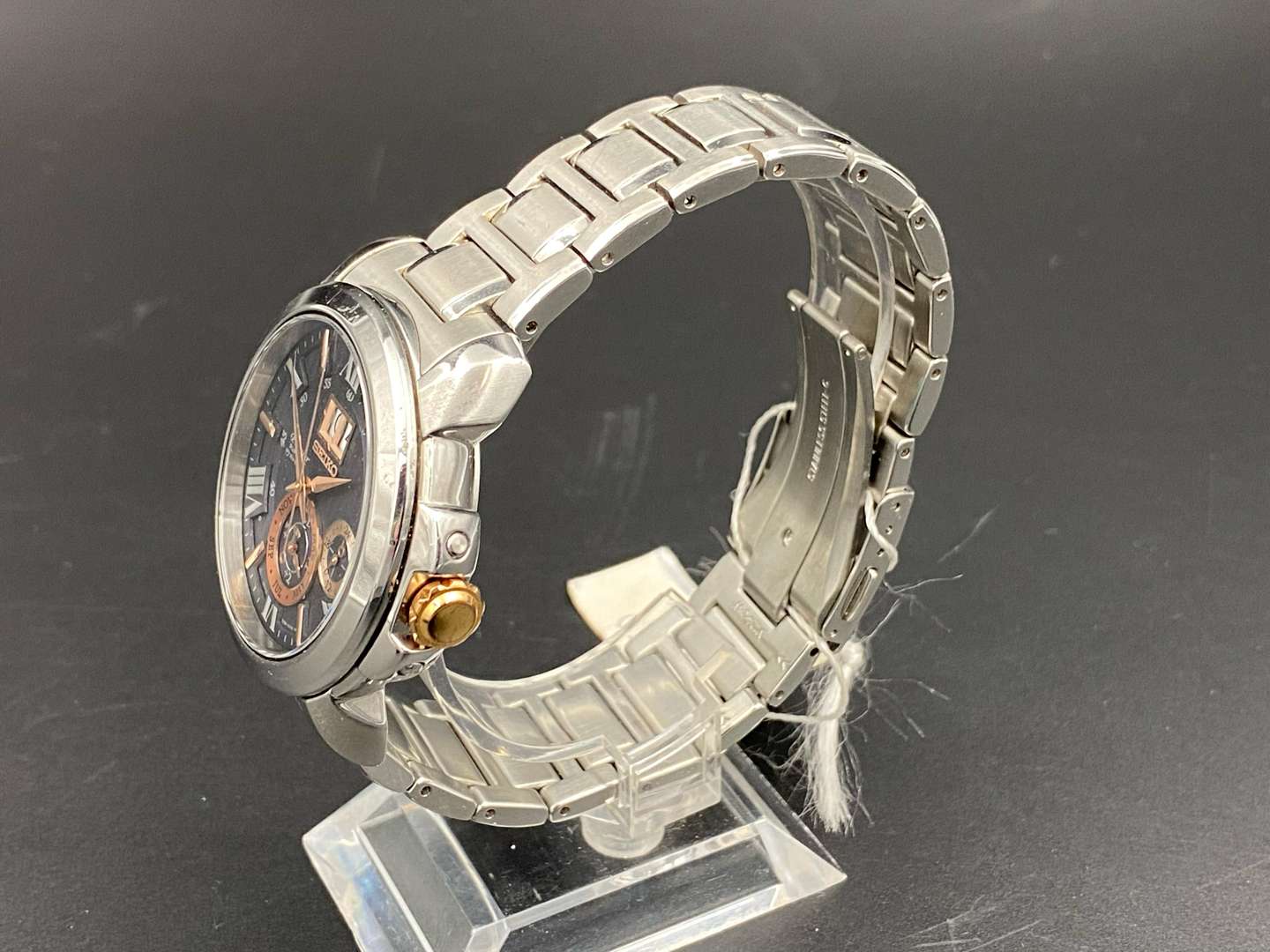 <p>SEIKO, Premier, kinetic perpetual stainless steel analogue quartz calendar wristwatch, 7D56 831401</p>