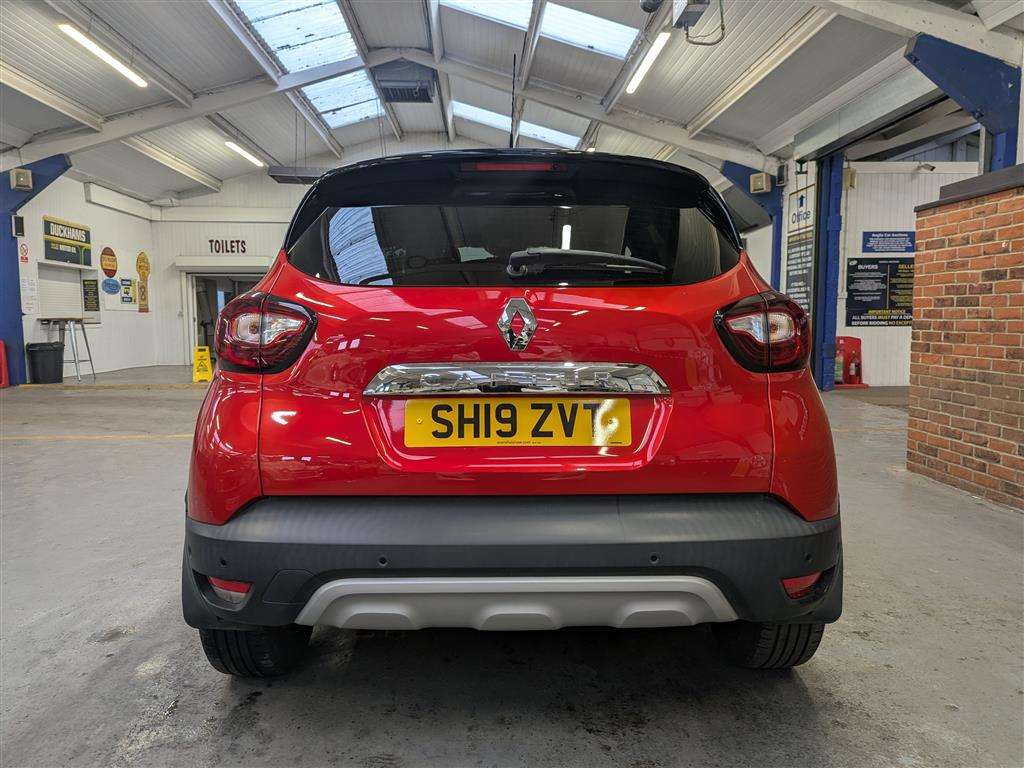 <p>2019 RENAULT CAPTUR GT LINE TCE</p>