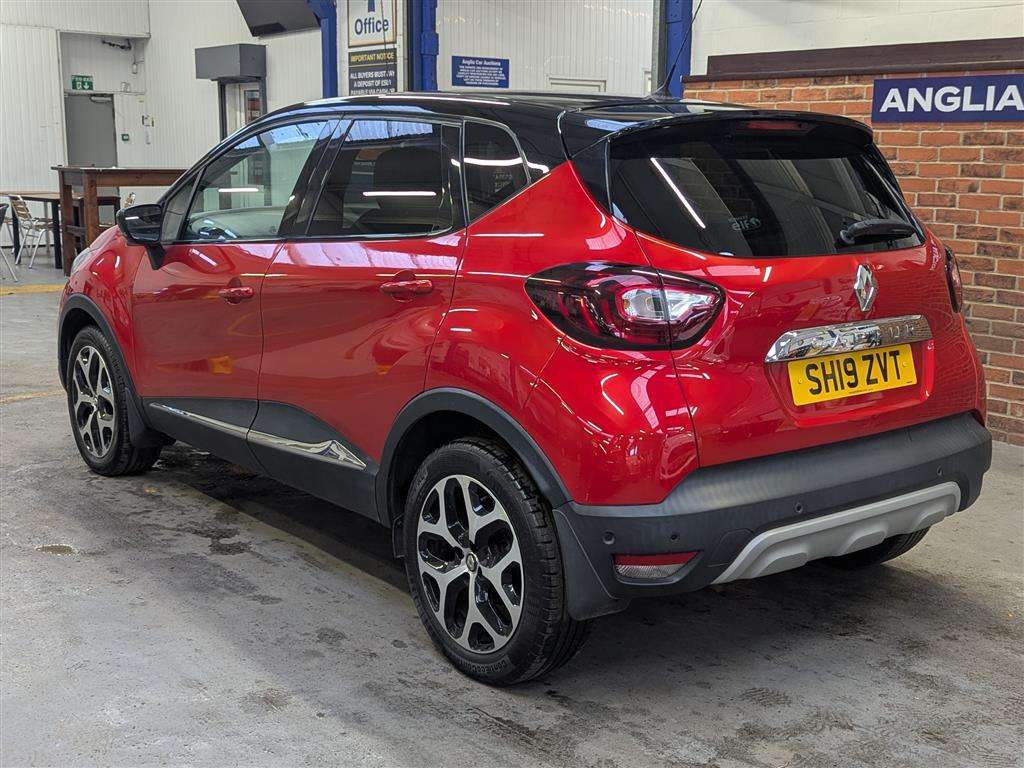 <p>2019 RENAULT CAPTUR GT LINE TCE</p>