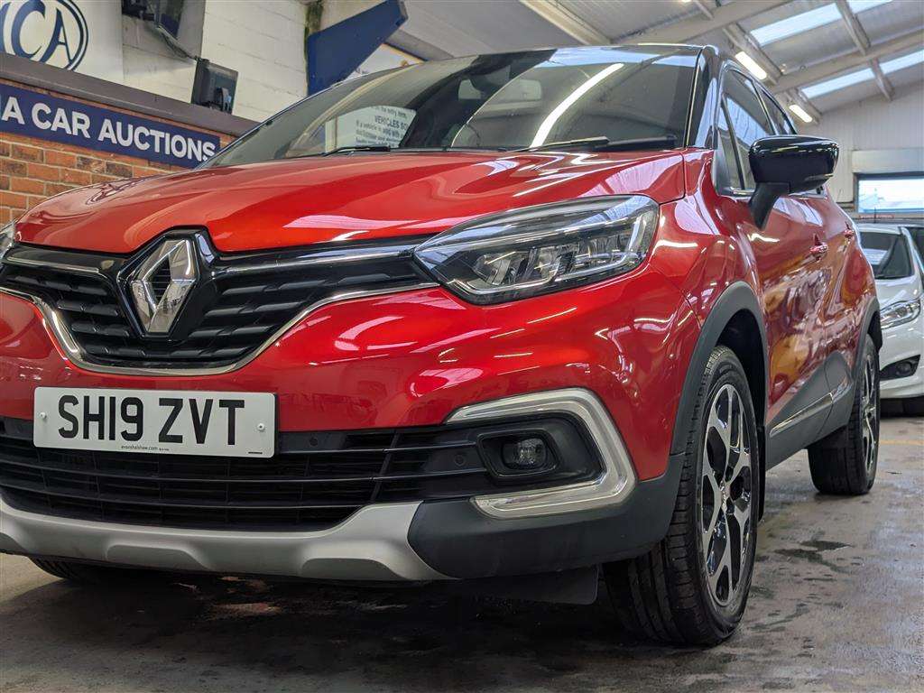 <p>2019 RENAULT CAPTUR GT LINE TCE</p>