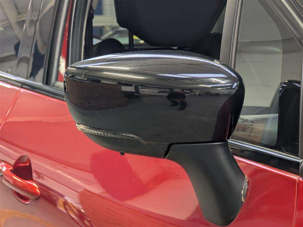 <p>2019 RENAULT CAPTUR GT LINE TCE</p>