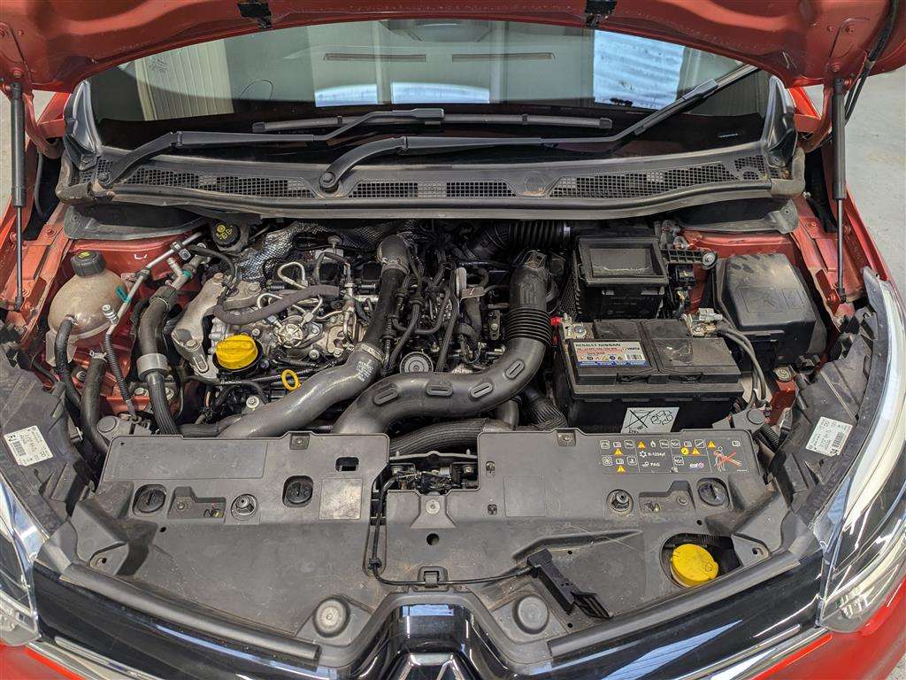 <p>2019 RENAULT CAPTUR GT LINE TCE</p>