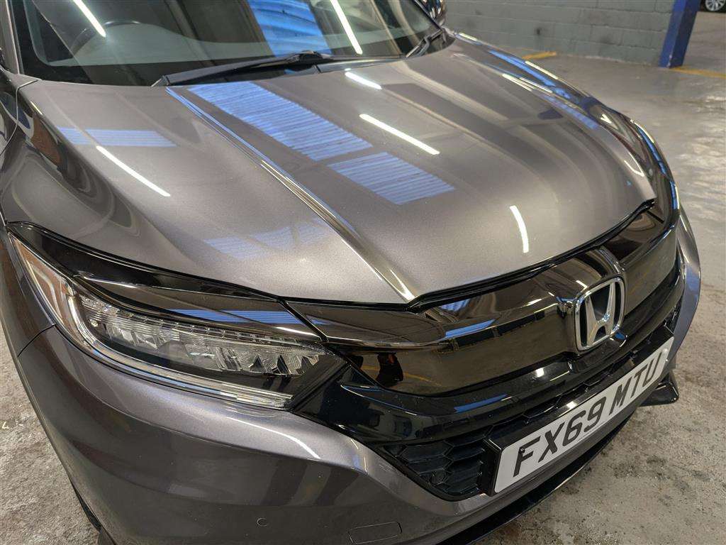 <p>2019 HONDA HR-V SPORT I-VTEC</p>