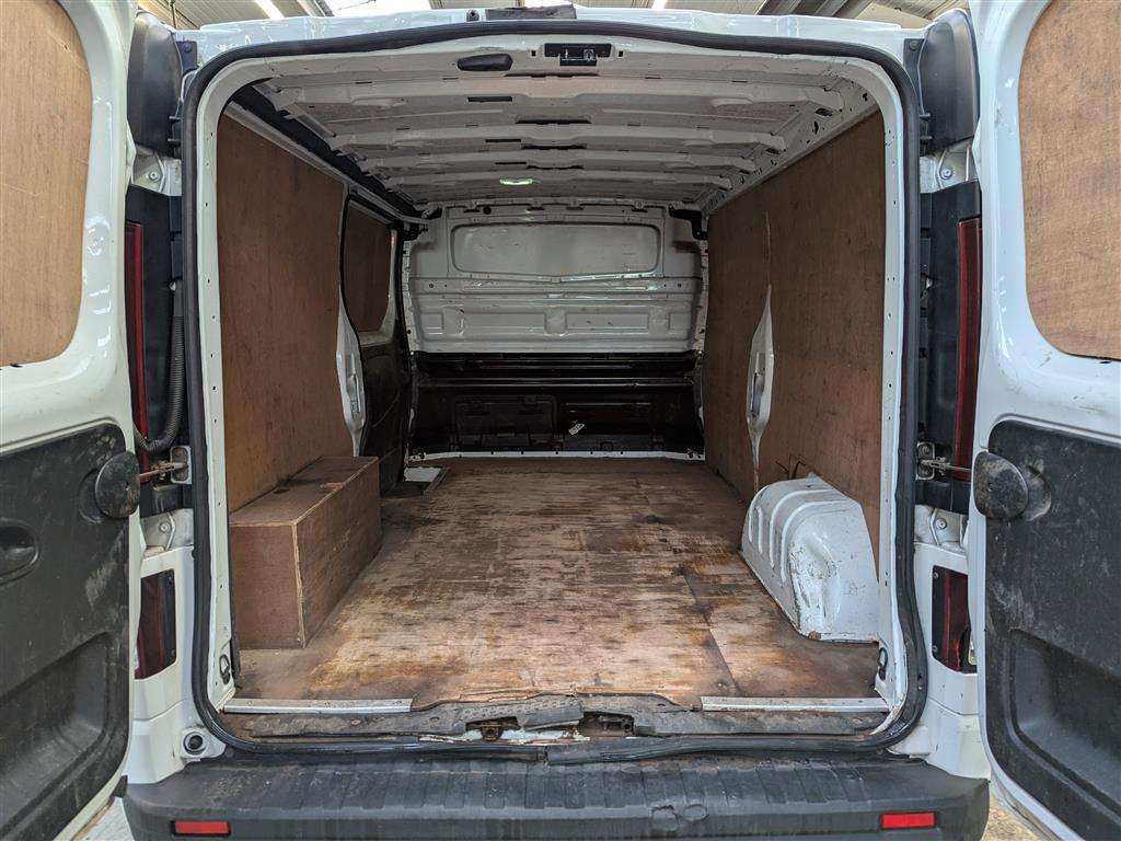 <p>2019 VAUXHALL VIVARO 2900 SPORT CDTI BT</p>