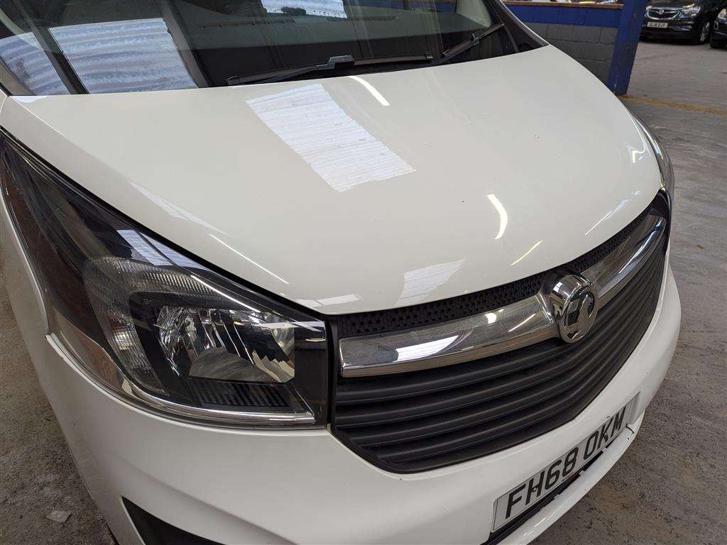 <p>2019 VAUXHALL VIVARO 2900 SPORT CDTI BT</p>