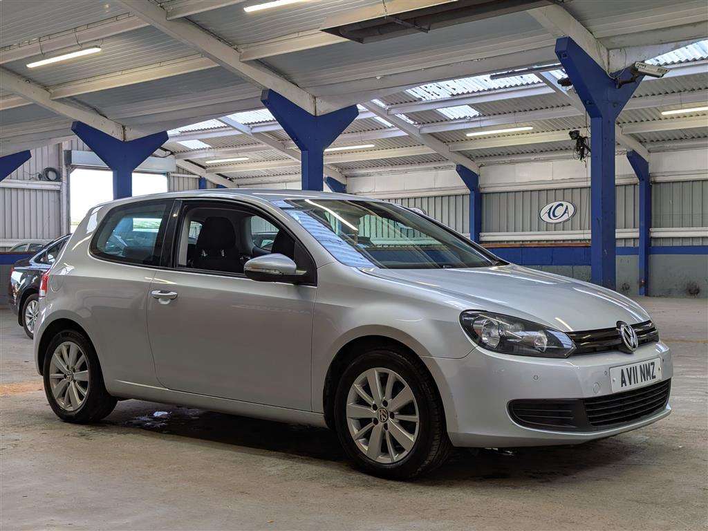 <p>2011 VOLKSWAGEN GOLF MATCH TDI BLUETECH</p>