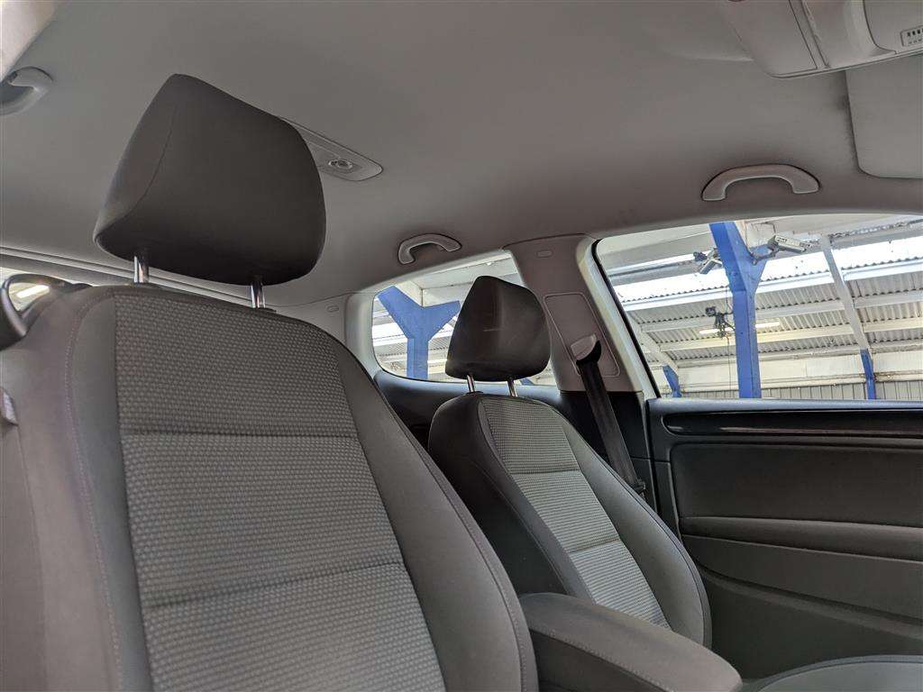 <p>2011 VOLKSWAGEN GOLF MATCH TDI BLUETECH</p>