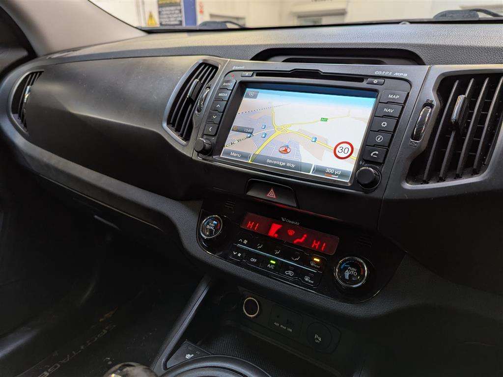 <p>2013 KIA SPORTAGE 3 SAT NAV CRDI</p>