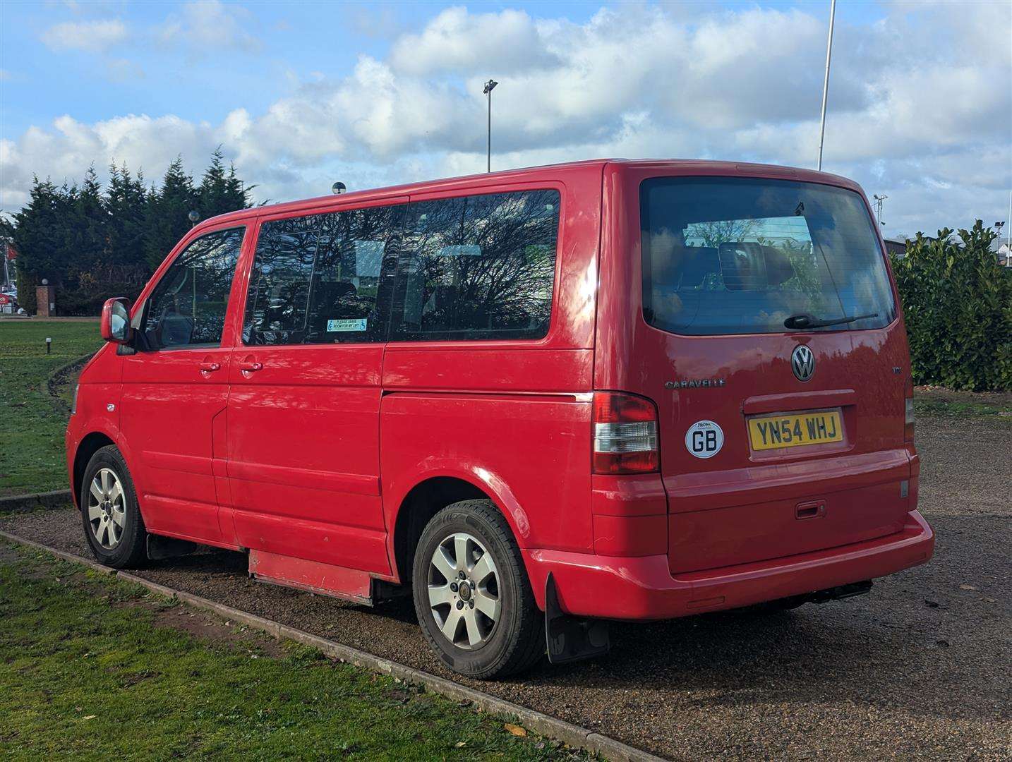 <p>2005 VOLKSWAGEN CARAVELLE SE TDI 130 AUTO W.A.V.</p>