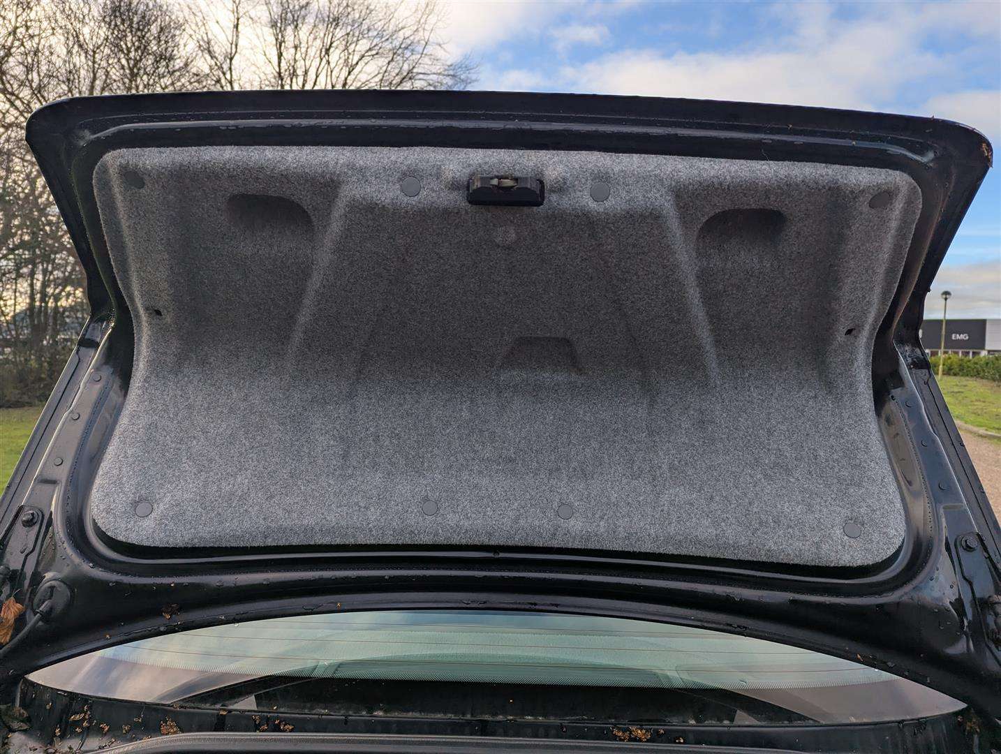 <p>2002 VOLVO S80</p>