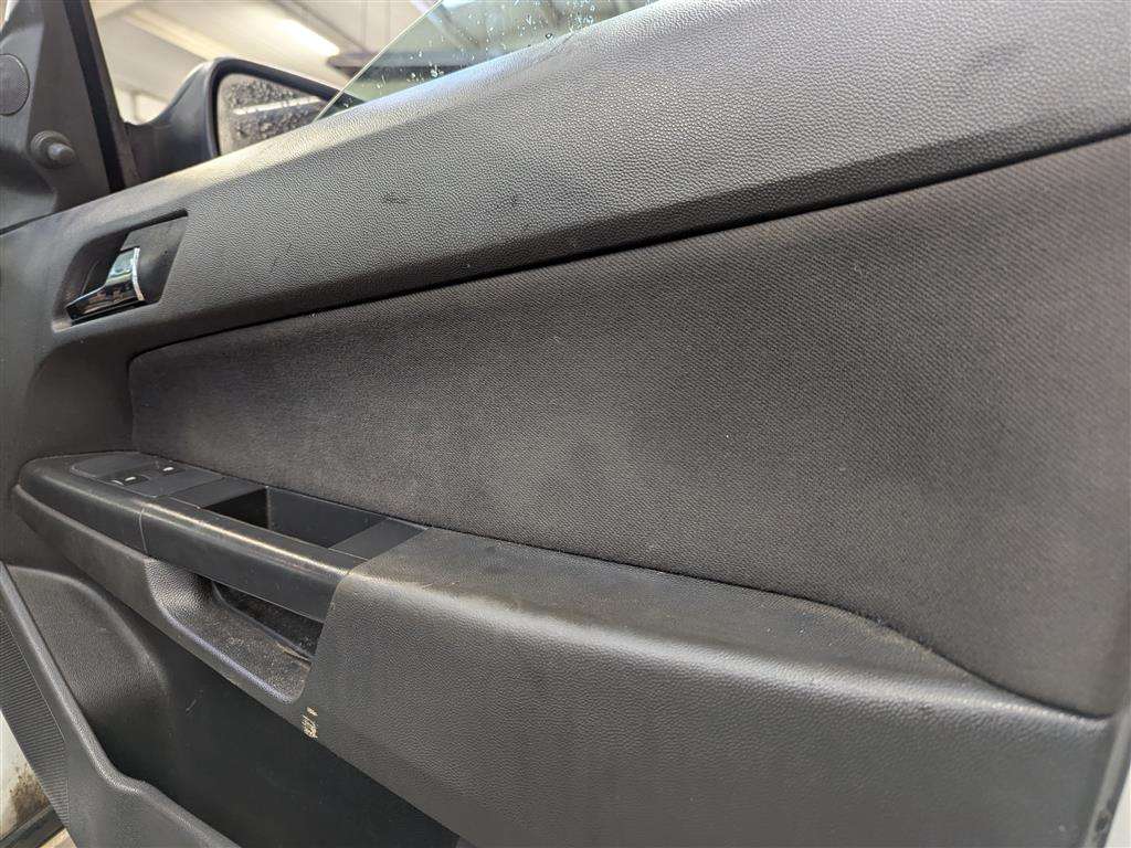 <p>2013 VAUXHALL ASTRA CLUB ECOFLEX</p>