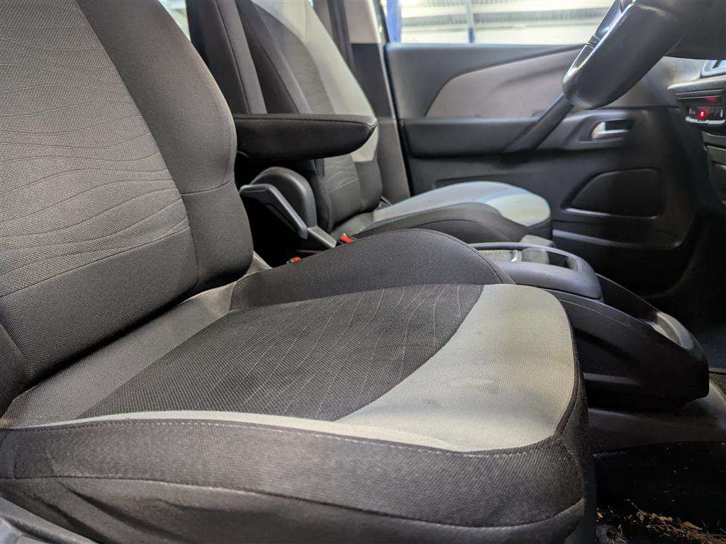 <p>2013 CITROEN C4 PICASSO VTR+ AIRDM EHD</p>