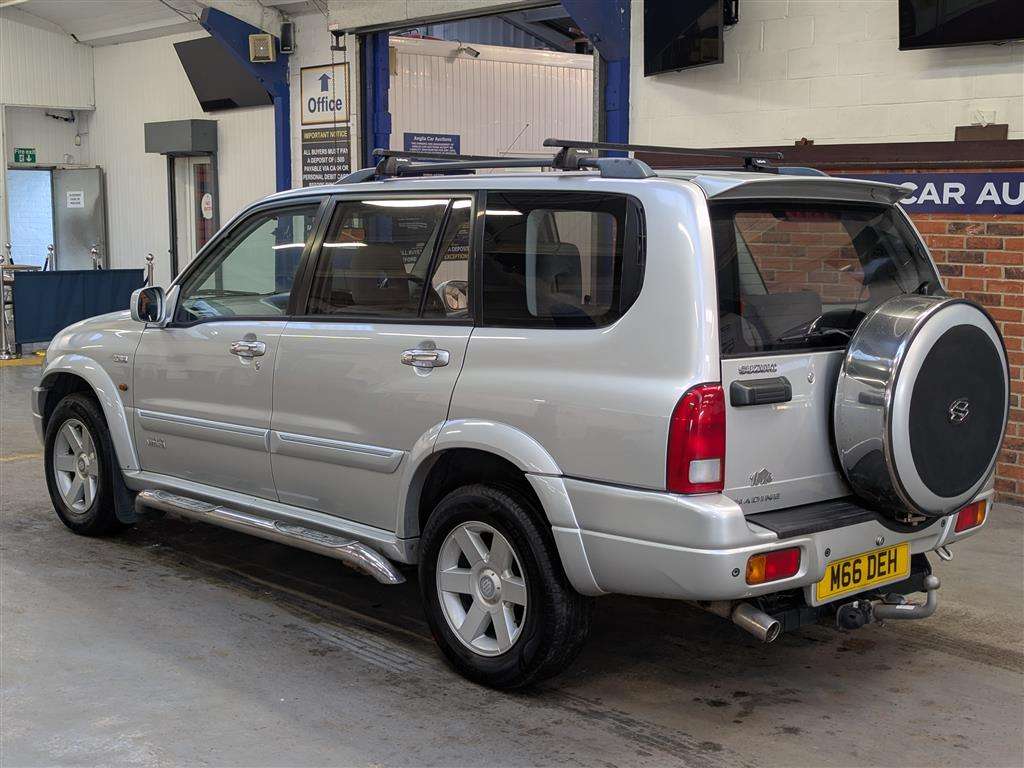 <p>2003 SUZUKI GRAND VITARA XL-7 V6 AUTO</p>