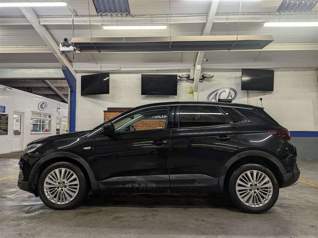 <p>2018 VAUXHALL GRANDLAND X SPORT NAV T D</p>