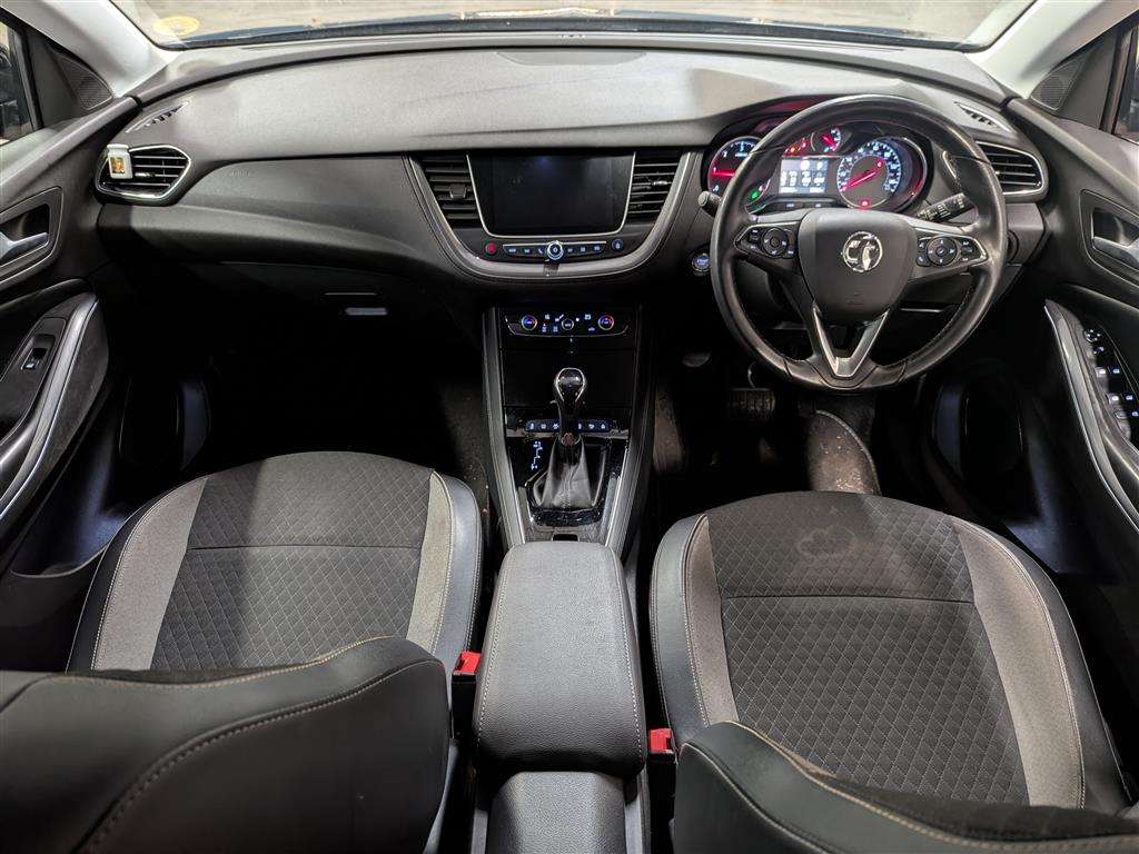 <p>2018 VAUXHALL GRANDLAND X SPORT NAV T D</p>