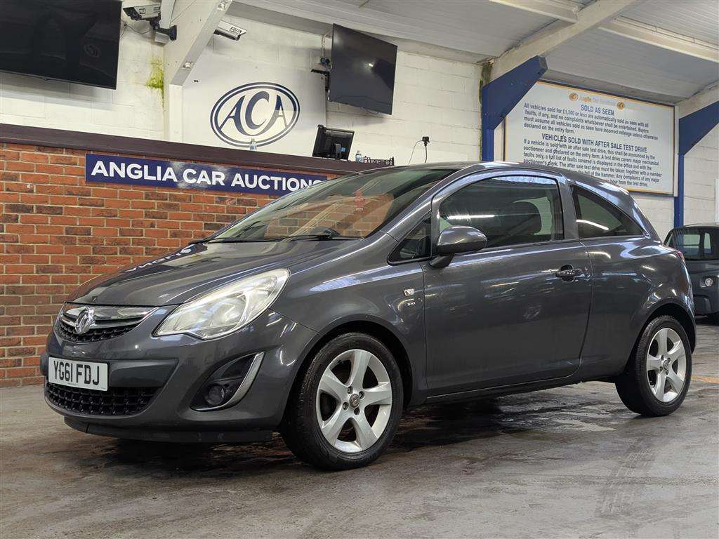 <p>2011 VAUXHALL CORSA SXI</p>