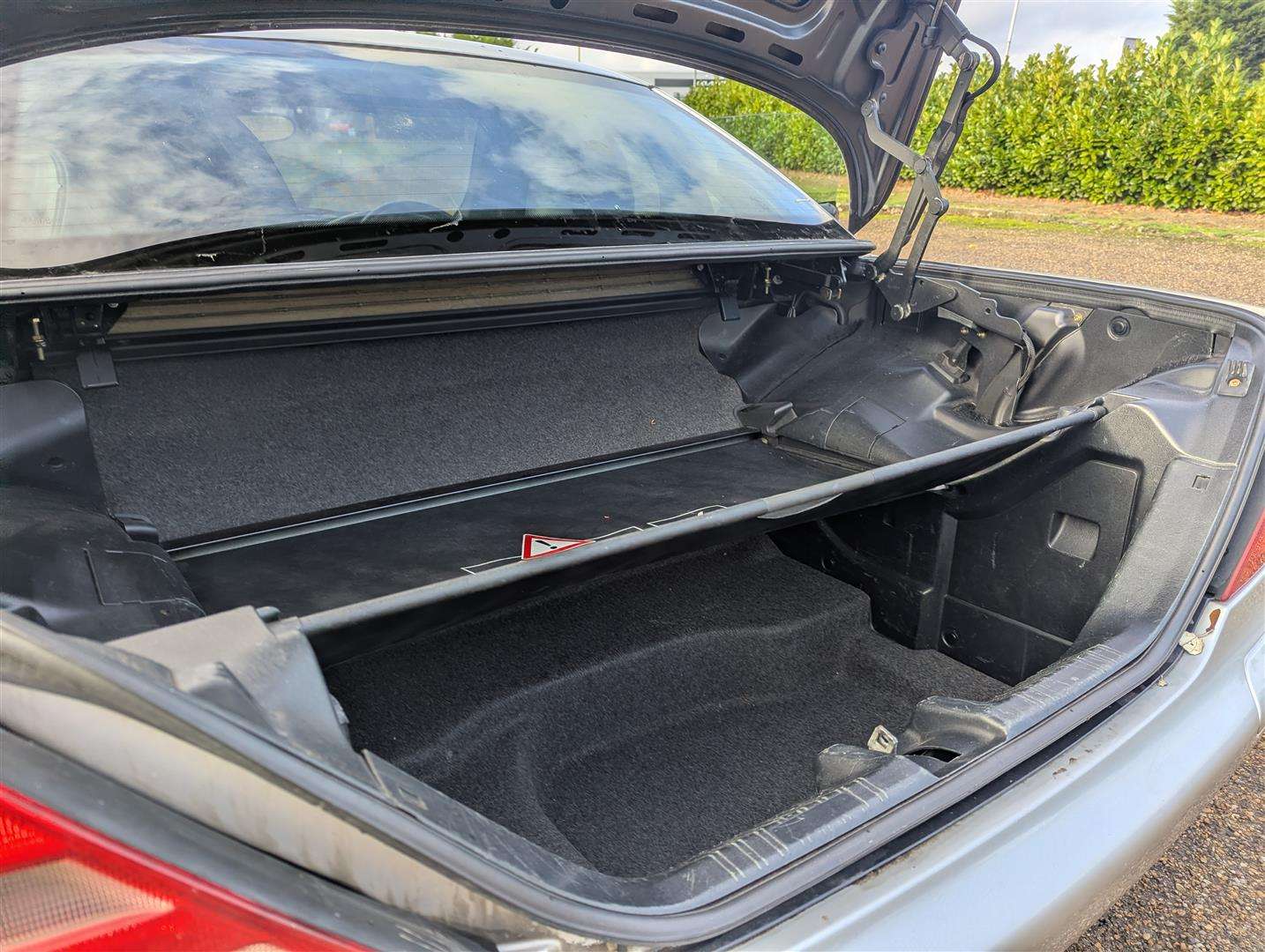 <p>1997 MERCEDES SLK 230 KOMPRESSOR AUTO</p>