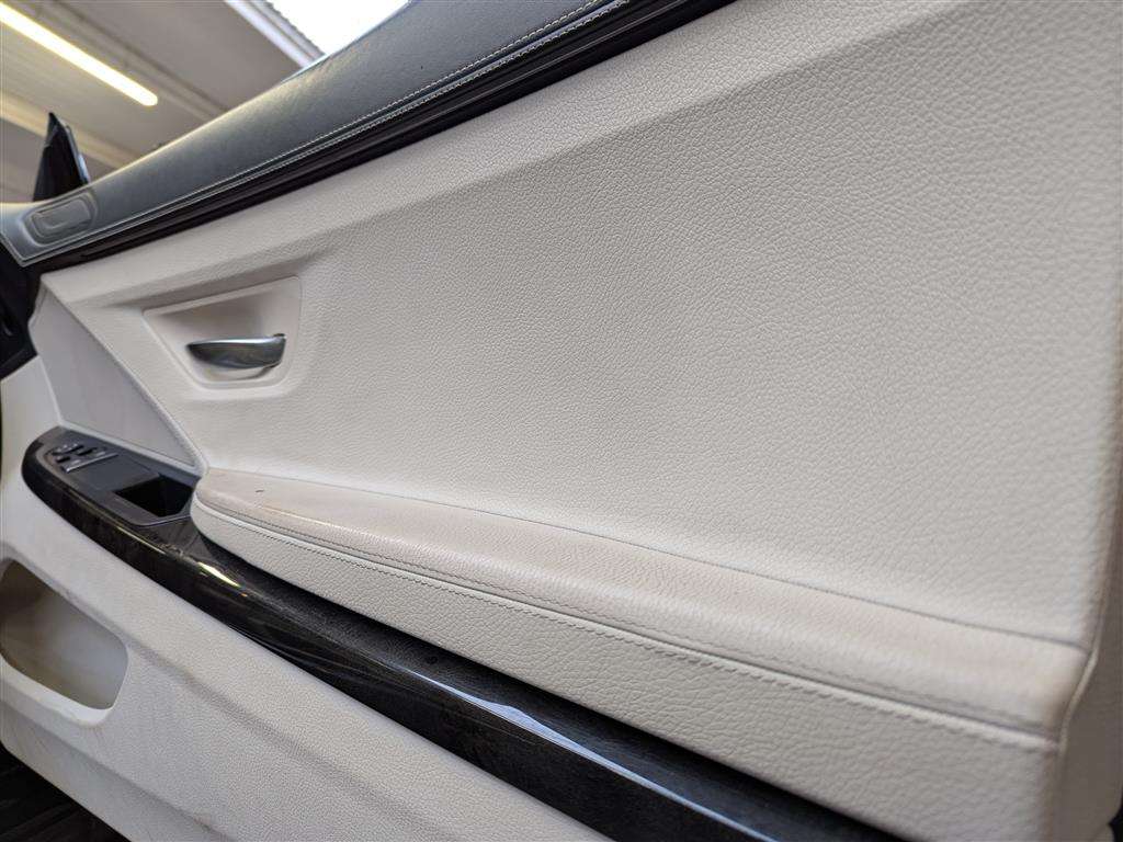 <p>2015 BMW 640D M SPORT AUTO</p>