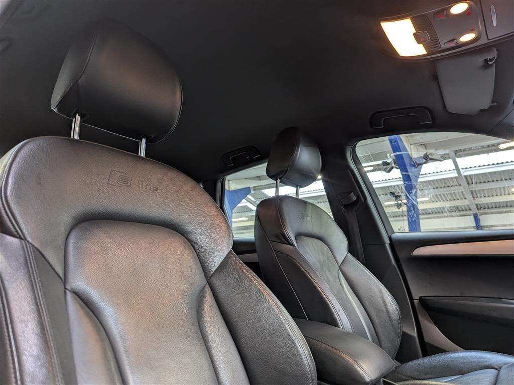 <p>2011 AUDI Q5 S LINE TDI QUATTRO AUTO</p>