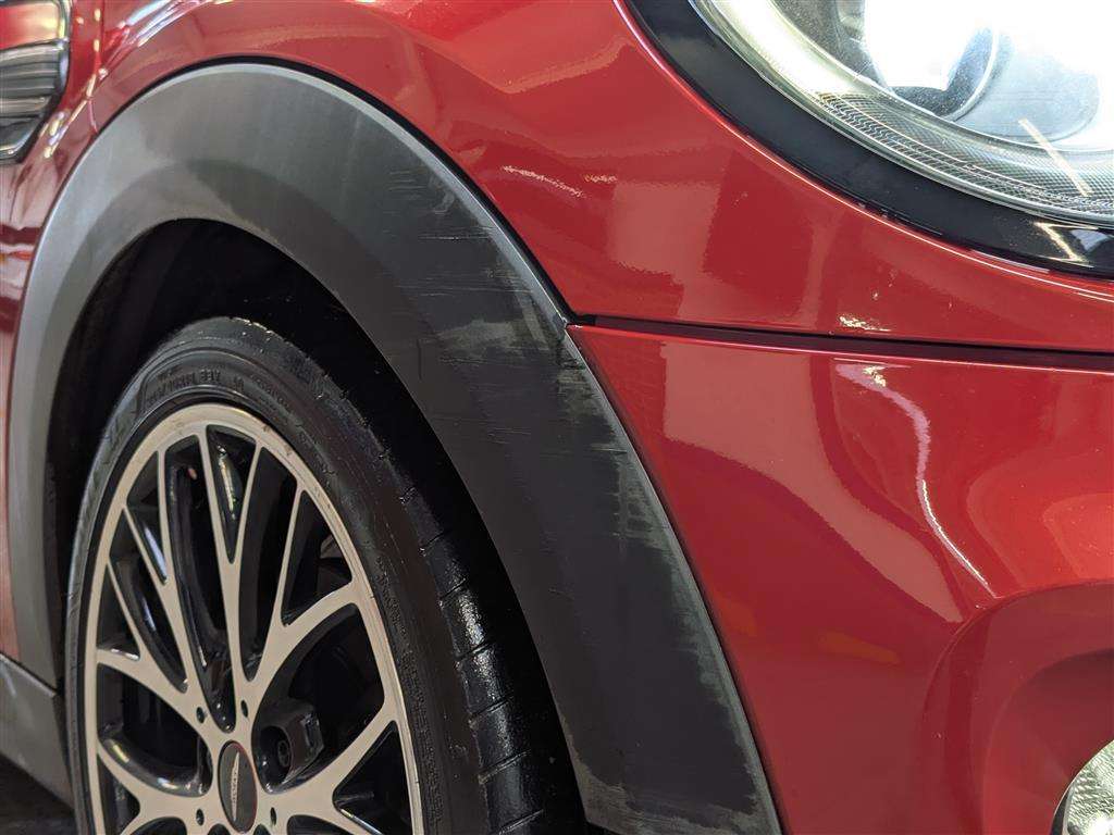 <p>2014 MINI COOPER</p>