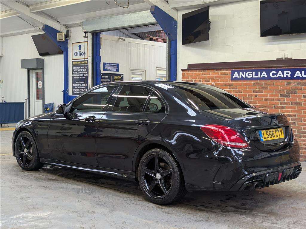 <p>2016 MERCEDES-BENZ C220 D AMG LINE AUTO</p>