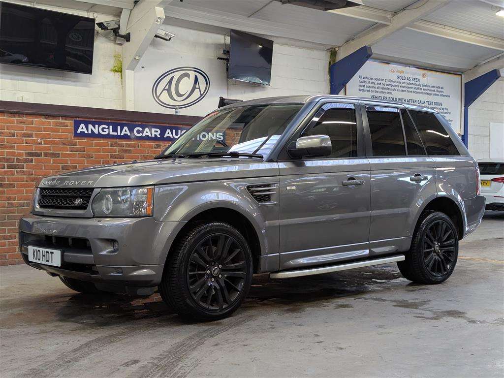 <p>2010 LAND ROVER RANGE ROVER SP HSE TDV6 AUTO</p>