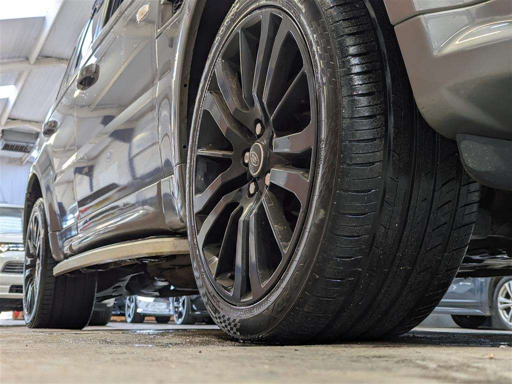 <p>2010 LAND ROVER RANGE ROVER SP HSE TDV6 AUTO</p>
