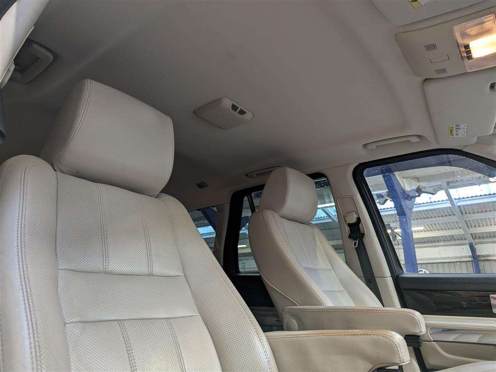 <p>2010 LAND ROVER RANGE ROVER SP HSE TDV6 AUTO</p>