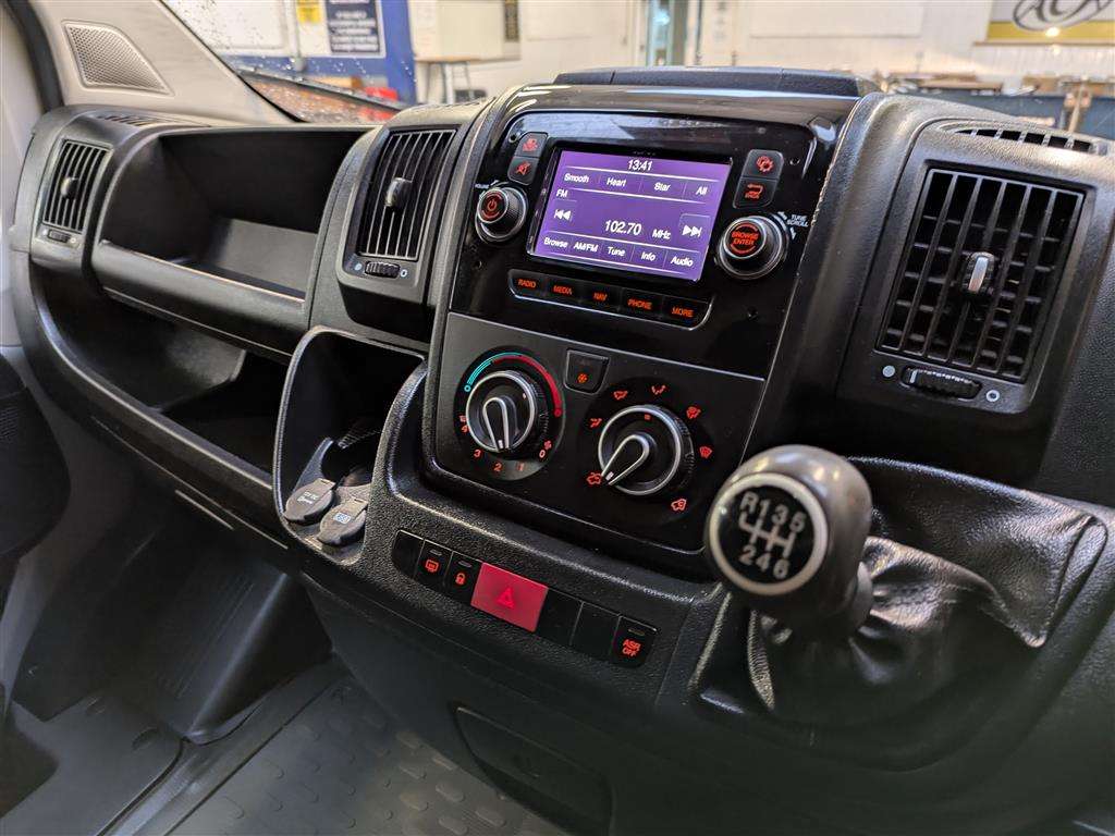 <p>2022 VAUXHALL MOVANO L3H3 F3500 DYN T D</p>