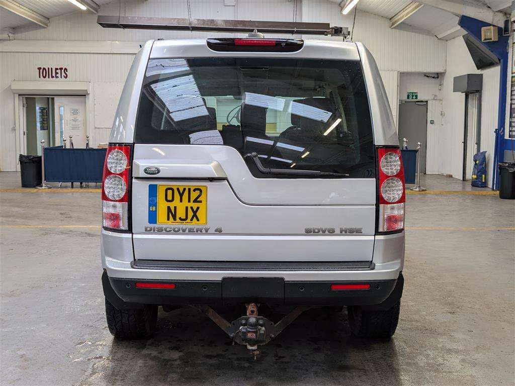 <p>2012 LAND ROVER DISCOVERY HSE SDV6 AUTO</p>