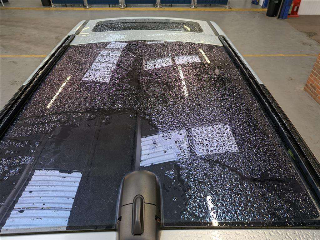 <p>2012 LAND ROVER DISCOVERY HSE SDV6 AUTO</p>