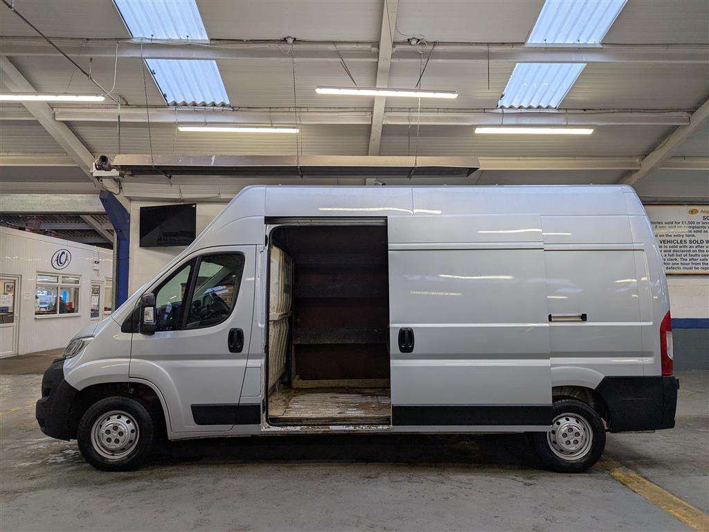 <p>2022 VAUXHALL MOVANO L3H3 F3500 DYN T D</p>
