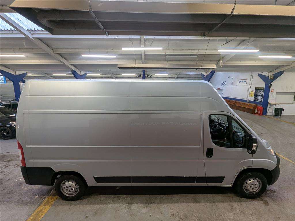 <p>2022 VAUXHALL MOVANO L3H3 F3500 DYN T D</p>