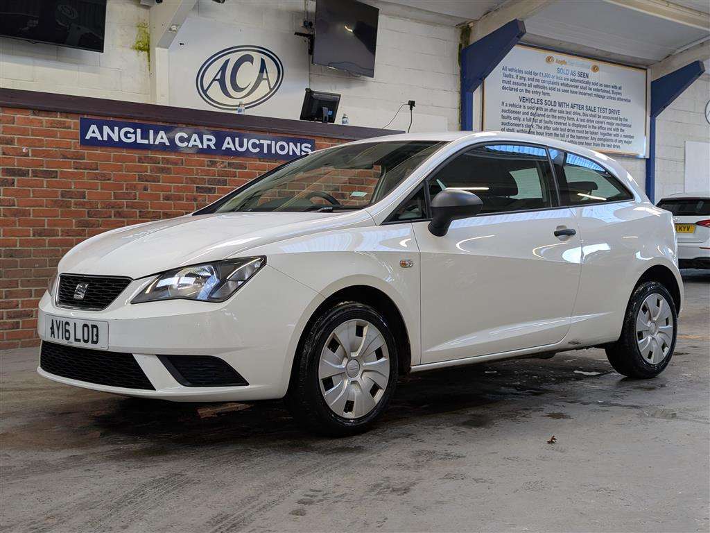 <p>2016 SEAT IBIZA S</p>