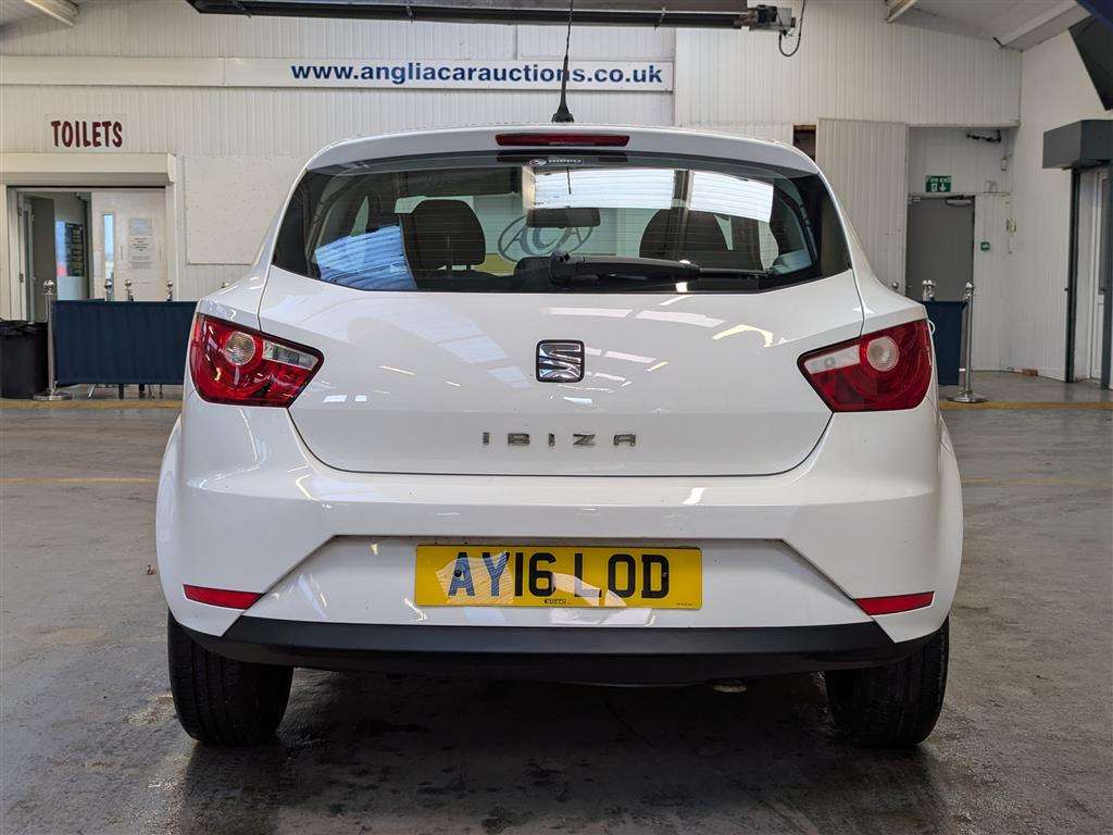 <p>2016 SEAT IBIZA S</p>