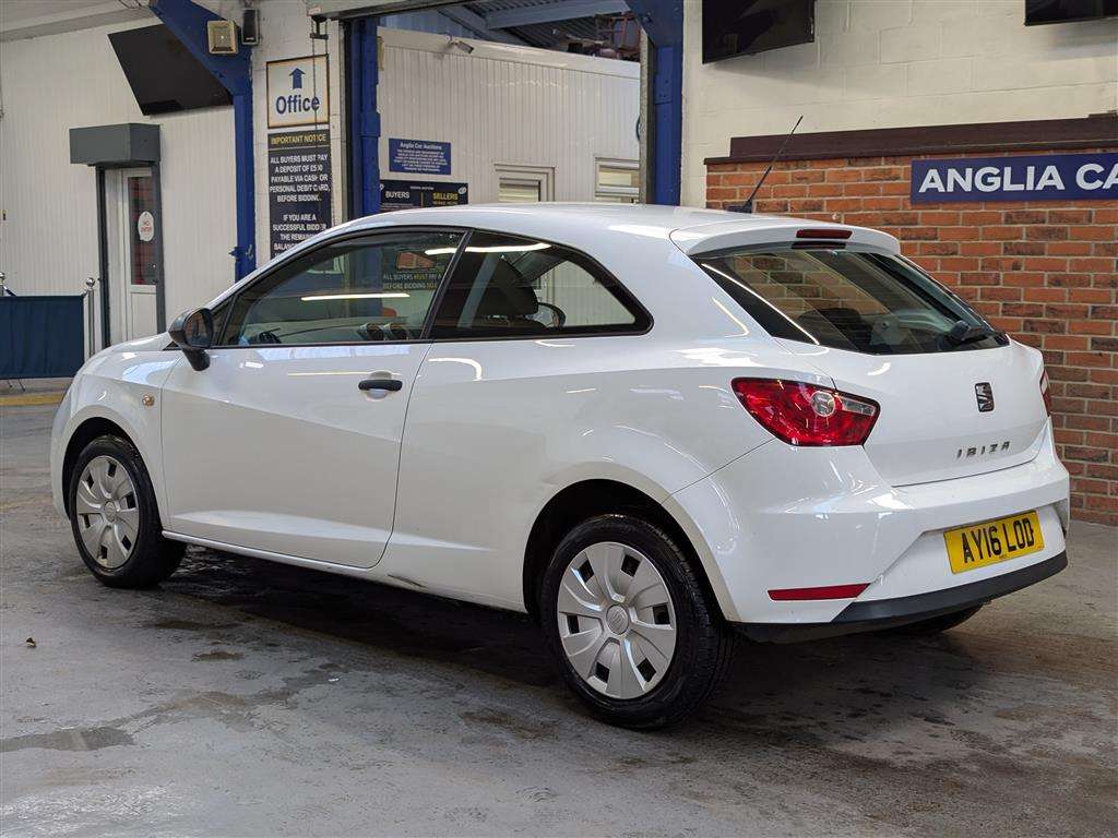 <p>2016 SEAT IBIZA S</p>