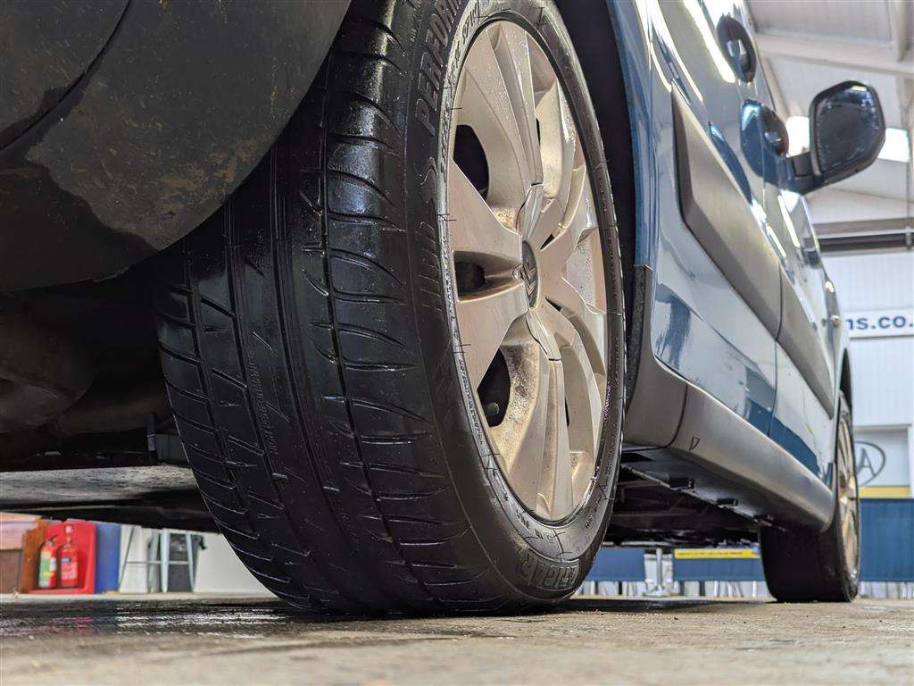 <p>2011 CITROEN BERLINGO MSPACE XTR HDI91</p>