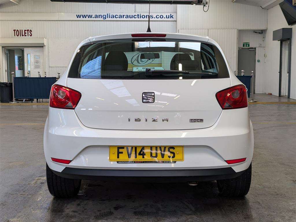 <p>2014 SEAT IBIZA TOCA</p>