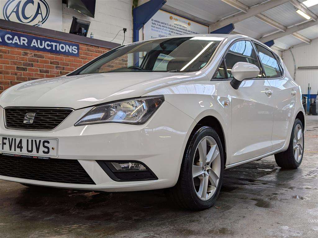 <p>2014 SEAT IBIZA TOCA</p>