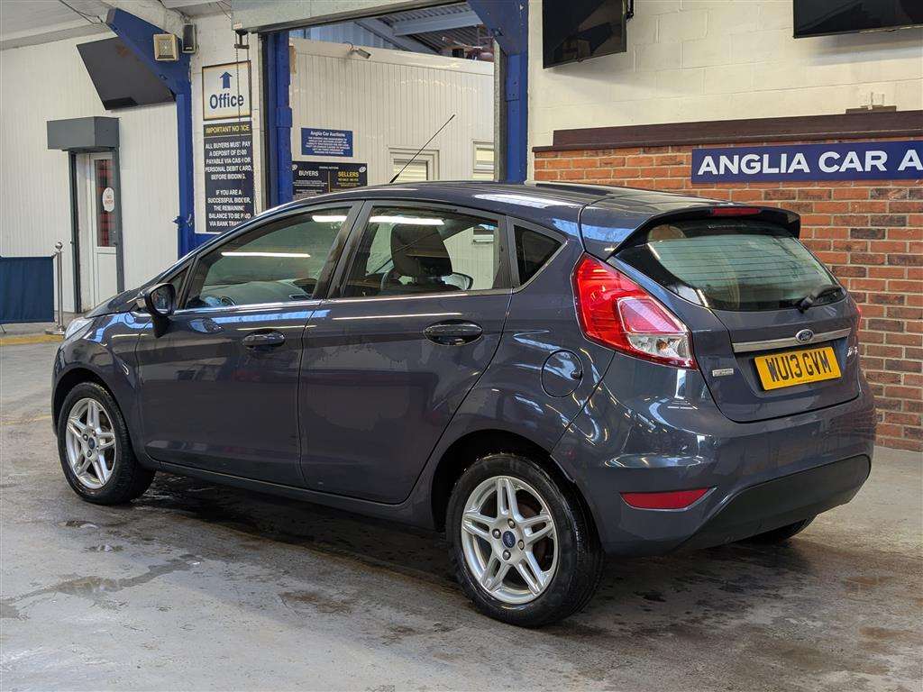 <p>2013 FORD FIESTA ZETEC</p>