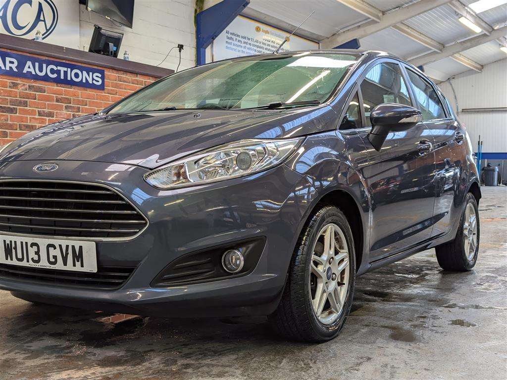 <p>2013 FORD FIESTA ZETEC</p>