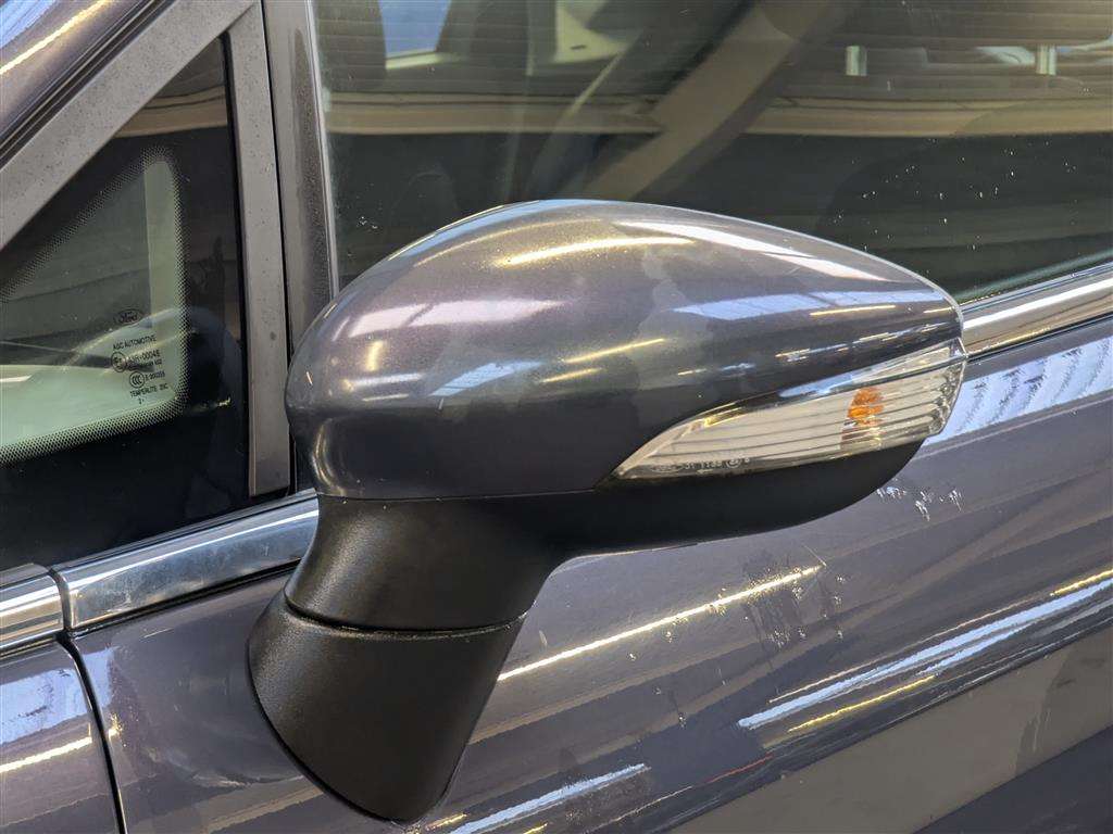 <p>2013 FORD FIESTA ZETEC</p>