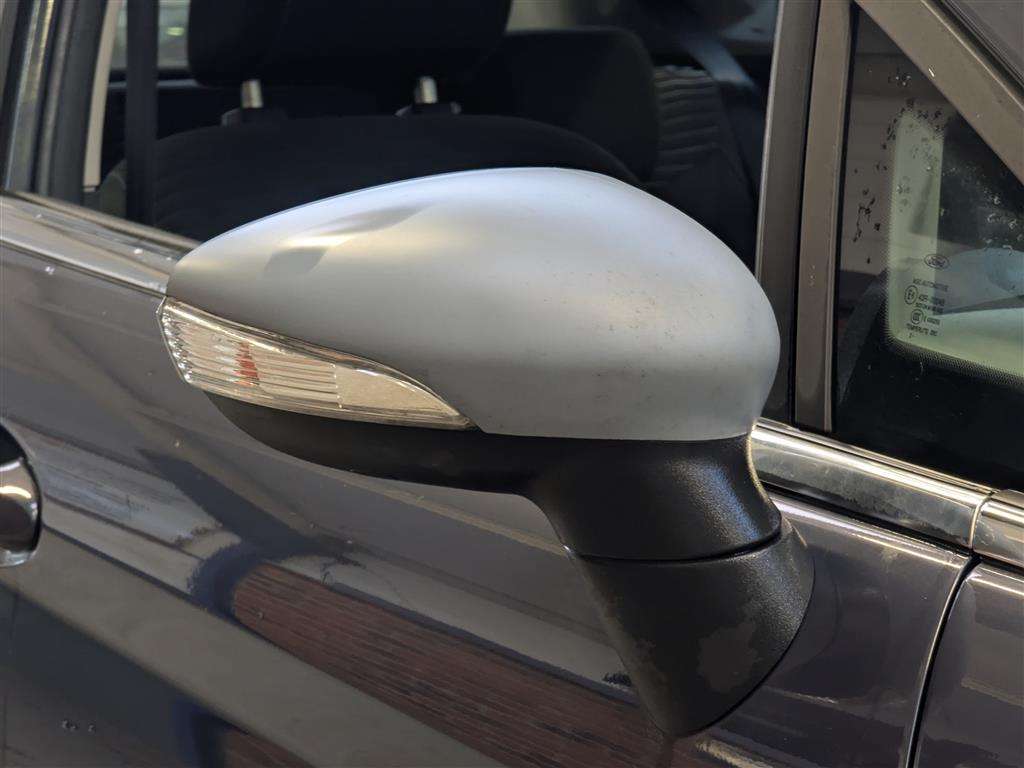 <p>2013 FORD FIESTA ZETEC</p>