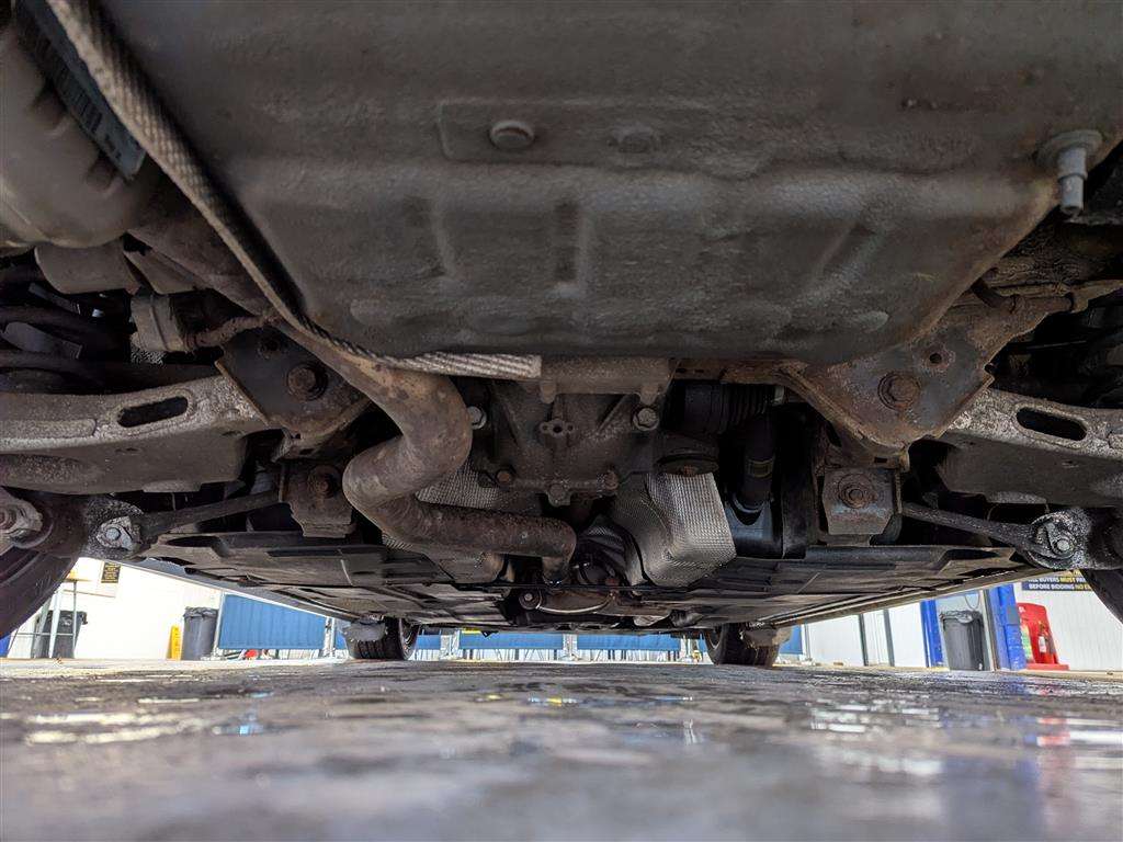 <p>2016 JAGUAR XE R-SPORT D AUTO</p>