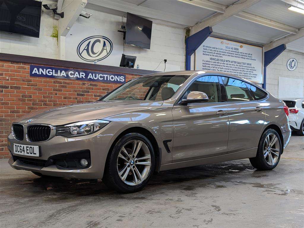 <p>2015 BMW 318D SPORT GT AUTO</p>